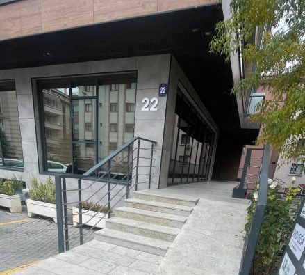 22
